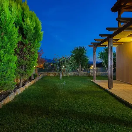 Vilă Villas Roumeli